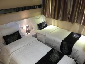  Seasons Hotel - Causeway Bay  Гонконг